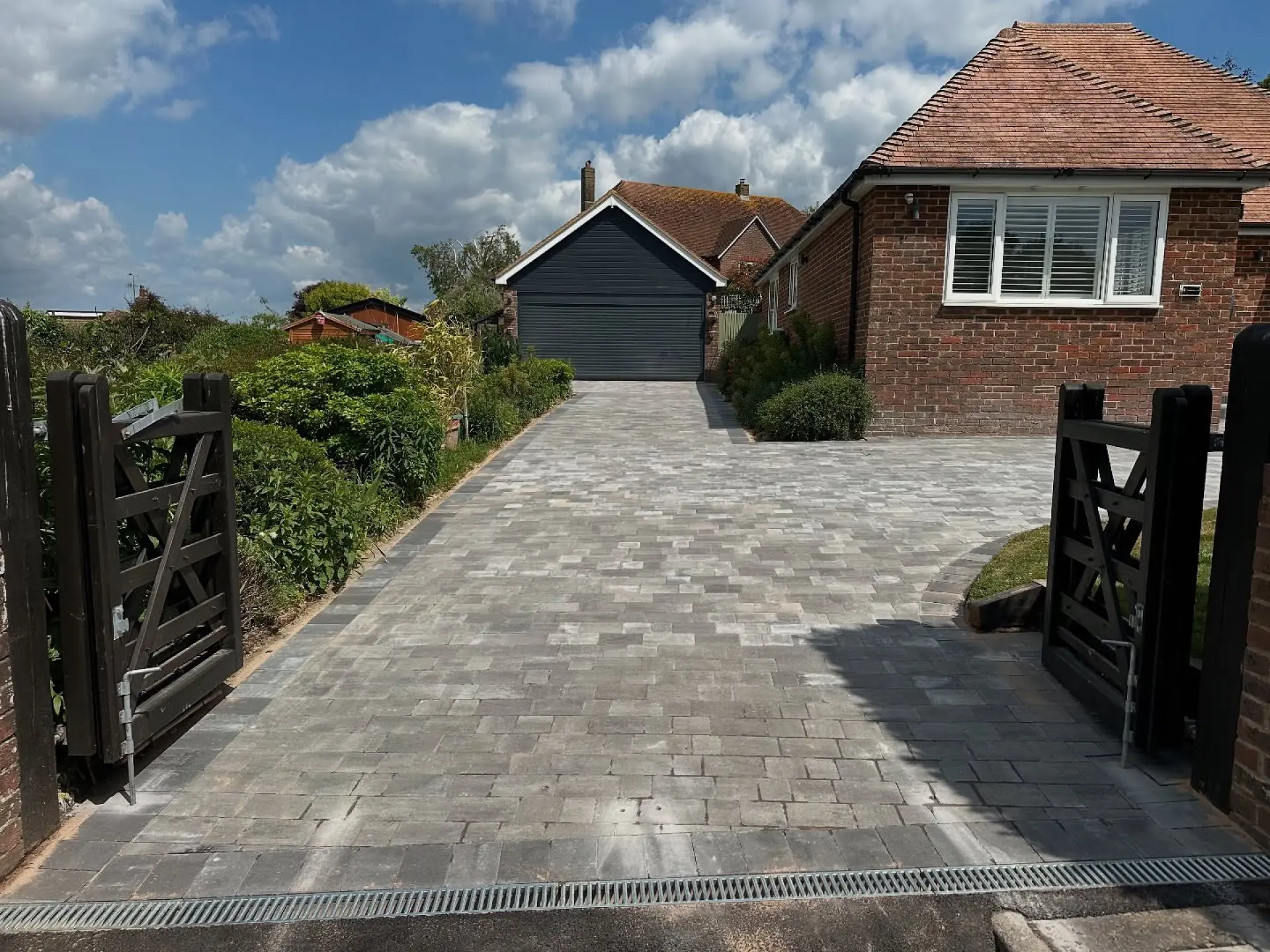 Paving Contractors in Lancing | Driveways, Patios & Block Paving